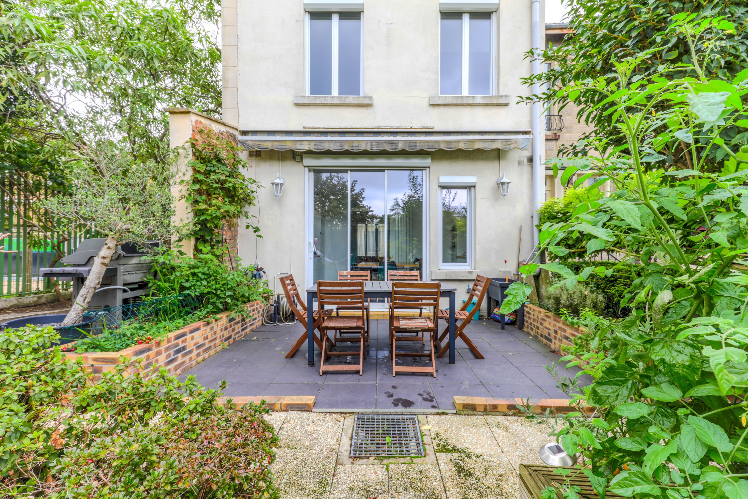 Rare ; maison 133m² avec terrasse, jardin et parking