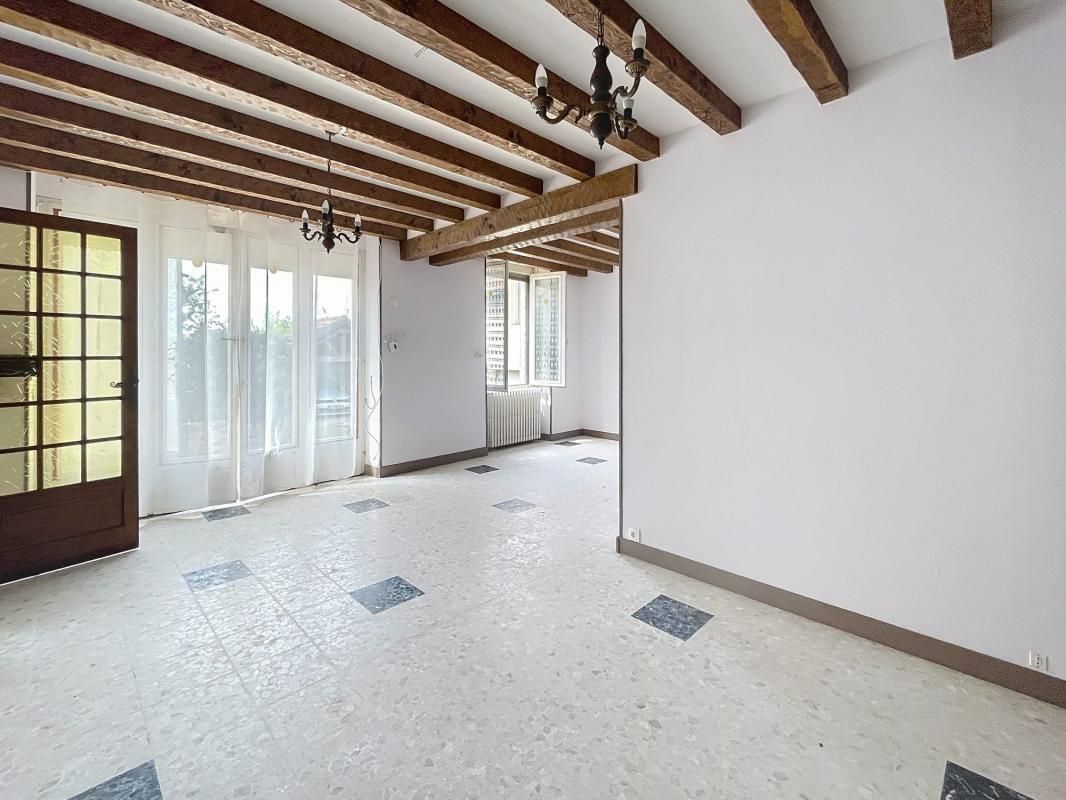 Vends duplex/triplex - 95m² - 5 pièces, 3 chambres - Maule 78580